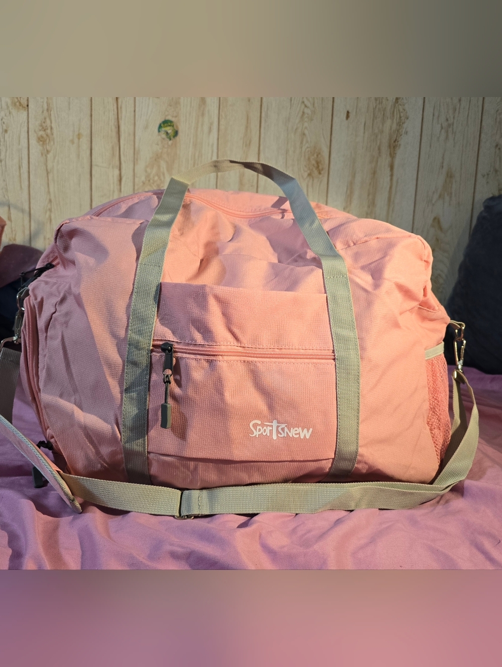 Sportsnew: Pink Duffel Bag Travel Gym Weekender Carry-On